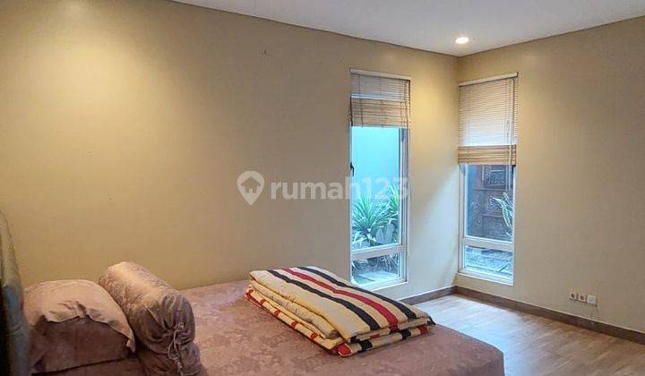 Di Kontrakan Pertahun Rumah Fuly Furnished Di Sentul City  2