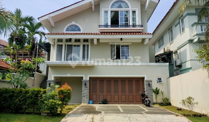 For Sale House with Private Pool in Sentul City Cluster Bogor 2