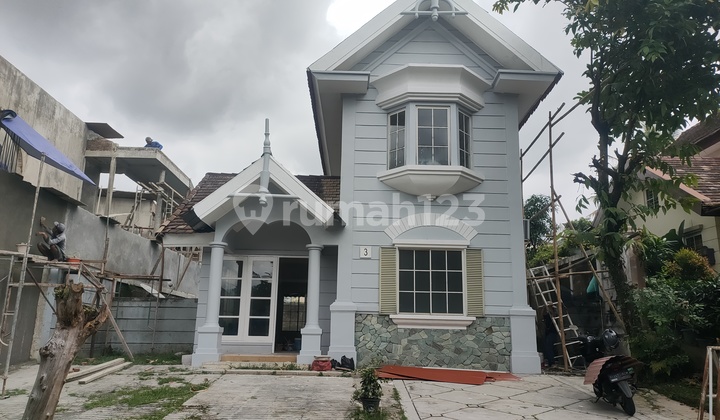 Dijual Cepat Rumah Halaman Luas di Cluster Depan Sentul