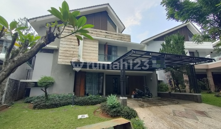 For Rent Two-Story Fully Furnished House in Sentul City 2