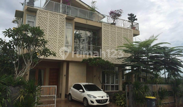 Rumah Siap Huni View Langsung Pegunungan di Sentul City