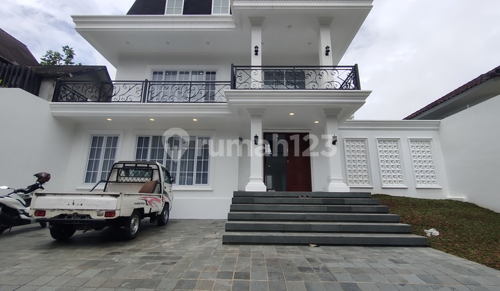 Rumah Baru Swimming Pool View Bagus Roptof 2