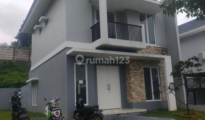 Dikontrakkan Rumah Hook Bagus Siap Huni  1