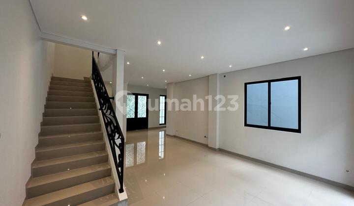Dijual Rumah Baru Siap Huni Dan Kolam Renang Pribadi 2