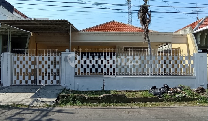 Dijual Rumah Dharmahusada Dkt Pakuwon City, Araya, Wisma Permai 1