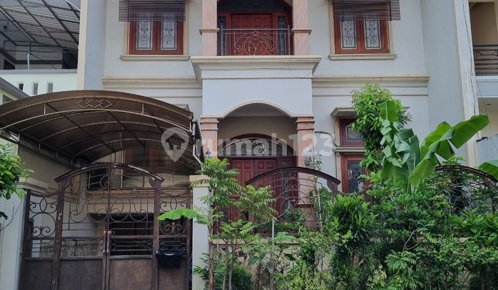 Dijual Rumah Full Furnish Graha Famili Dkt Pakuwon Dian Istana Dijual Rumah Full Furnish Graha Famili Dkt Pakuwon Dian Istana