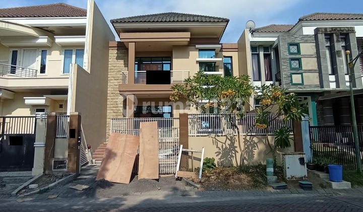 Dijual Rumah Citraland Dkt Pakuwon Wbm Royal Residence Graha Natura