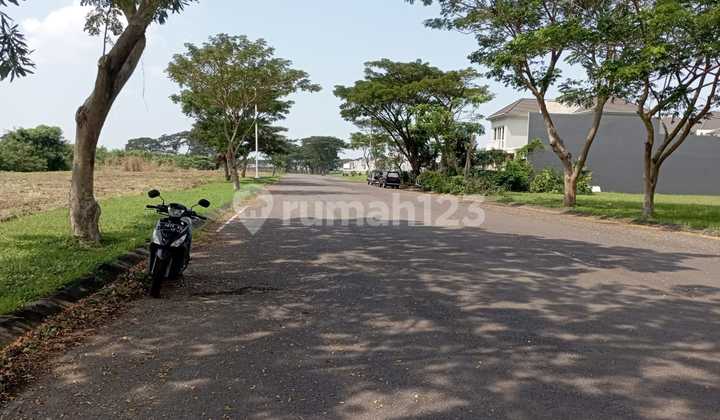 For Sale New House Royal Residence Near Wiyung Lakarsantri Graha Family 2