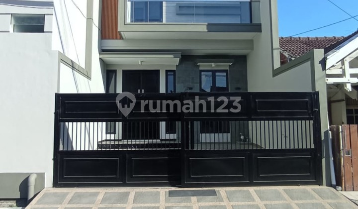 Dijual Rumah New Gress Nginden Intan Timur Dkt Sukolilo Manyar Dijual Rumah New Gress Nginden Intan Timur Dkt Sukolilo Manyar