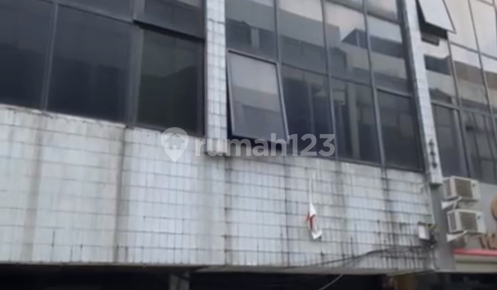 Dijual ruko daerah strategis Majapahit Permai di komplek majapahit permai, Petojo Dijual ruko daerah strategis Majapahit Permai di komplek majapahit permai, Petojo