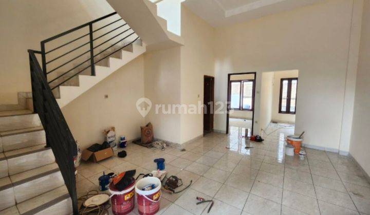 Rumah Minimalis 2 Lantai Di Kresek Indah, Jkt Brt 2