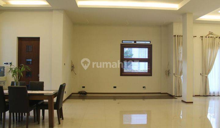 Rumah Mewah Hook Harga Murah di Lokasi Super Elite di Bsd 3