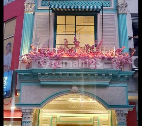 Ruko di Pusat Bisnis di Bintaro Jaya Sektor 7 Ruko di Pusat Bisnis di Bintaro Jaya Sektor 7