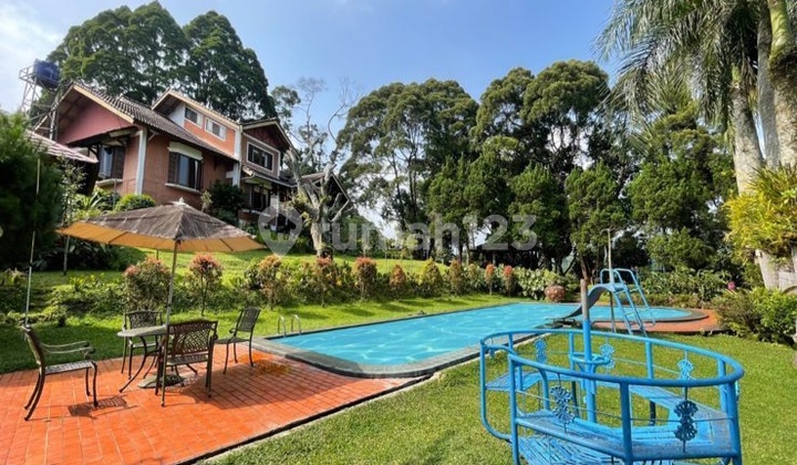 Super Wow View Panorama Nature Villa in Sarua Puncak Bogor 2