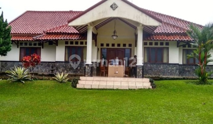 Villa Super Amazing View Mount Salak Nature Panorama Ciapus Bogor Affordable Price Villa Super Amazing View Mount Salak Nature Panorama Ciapus Bogor Affordable Price