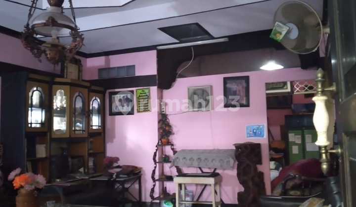 STRATEGIC HOUSE, IDEAL FOR BOARDING, NEAR SILOAM HOSPITAL MAMPANG PRAPATAN JAKARTA 2