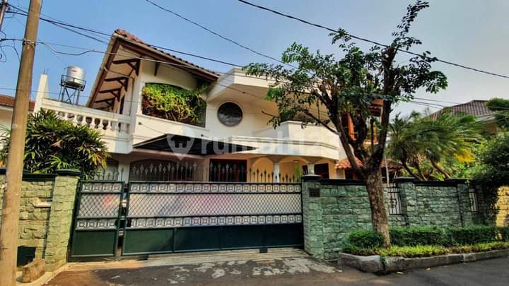 RUMAH MEWAH HOOK DALAM KOMPLEK DI PERMATA HIJAU 2 KEBAYORAN LAMA JAKARTA 2
