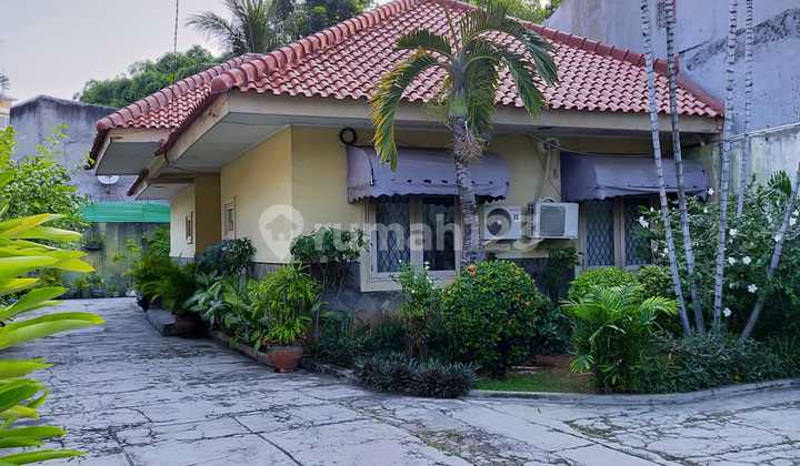 Dijual Cepat Rumah ASRI Strategis Cocok buat Kost  di Menteng Tanjung Duren Jakarta Barat  2