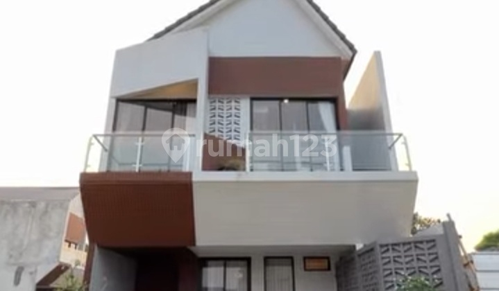 Rumah  Cluster Minimalis Modren Strategis dekat Toll Pondok Cabe 