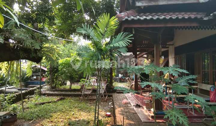 RUMAH HOOK TERHITUNG TANAH DI KEBAYORAN LAMA JAKARTA