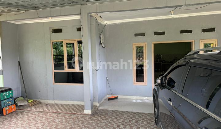 For Sale Fast Land with Bonus House at Low Price in Ciampea Bogor For Sale Fast Land with Bonus House at Low Price in Ciampea Bogor