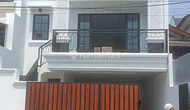 Rumah Baru Idaman 3 Lantai Siap Huni Murah di Poltangan Pasar Minggu  1