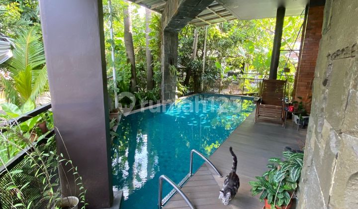 ELEGANT LUXURIOUS HOUSE WITHIN A COMPLEX IN BINTARO JAYA SECTOR 9 2