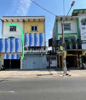 Dijual Cepat Kost dan Kost Lokasi Strategis di JL Raya Depok 