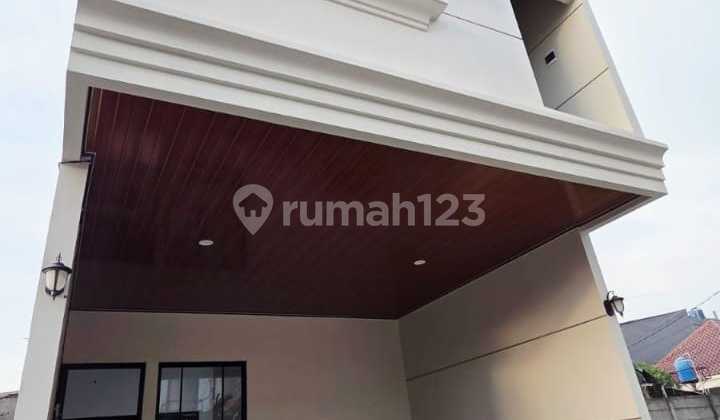 Rumah Baru 3 Lantai Hanya 2 Milyarstrategis Jln Nawi Dekat Cipete Jakarta Selatan