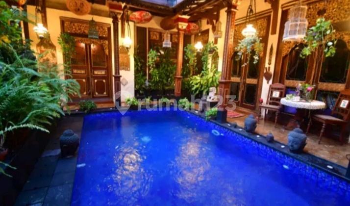 SUPER LUXURY HOUSE WITH JAVANESE JOGLO CONCEPT, PRICE PLUMMETS FROM 55M TO 14M IN LEBAK BULUS