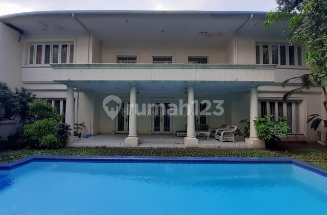 Rumah Strategis @ Jakarta-Selatan Rumah Strategis @ Jakarta-Selatan