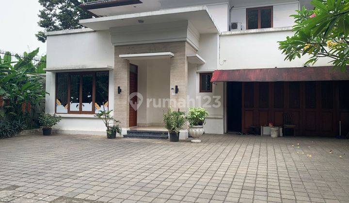 Rumah bagus di area strategis 1