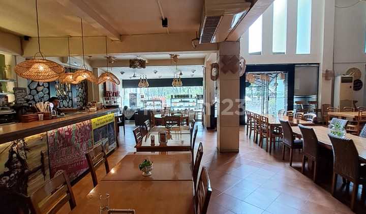 Tempat Usaha Kebayoran Baru