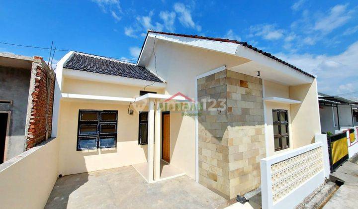 Rumah Minimalis Modern Dekat Pusat Kota 1
