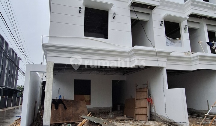Taman Ratu Rumah Baru Akses Mudah