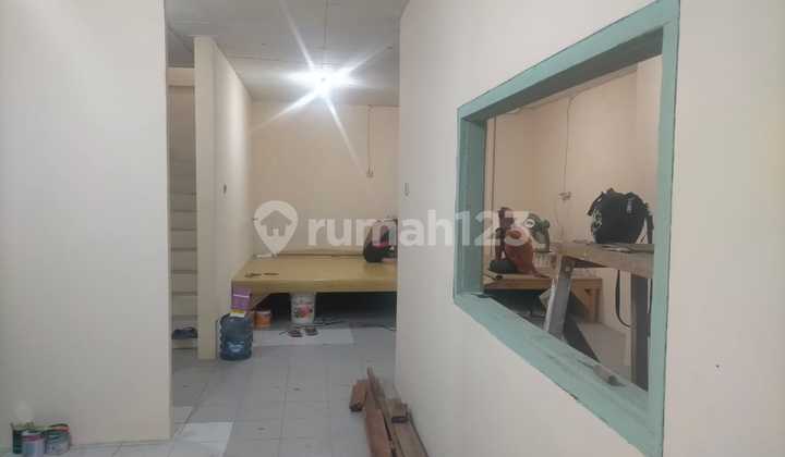 Glodok Rumah Lama <100 Meter Dari Jalan Gajah Mada Glodok Rumah Lama <100 Meter Dari Jalan Gajah Mada