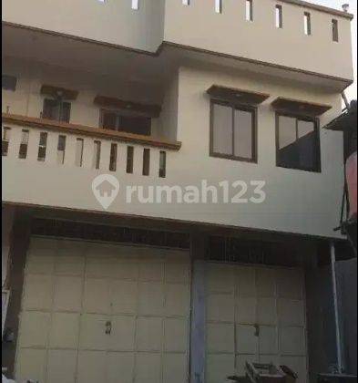 Duri Kepa Rumah 3 Lantai Bisa Buat Dagang 1