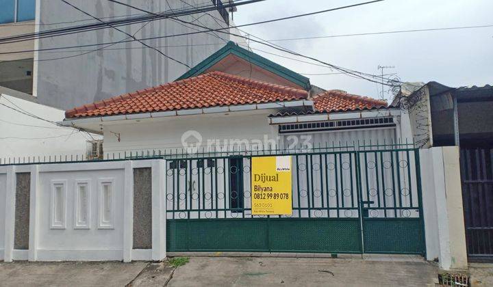 Duri Kepa Rumah Tua di Jalanan Lebar 1