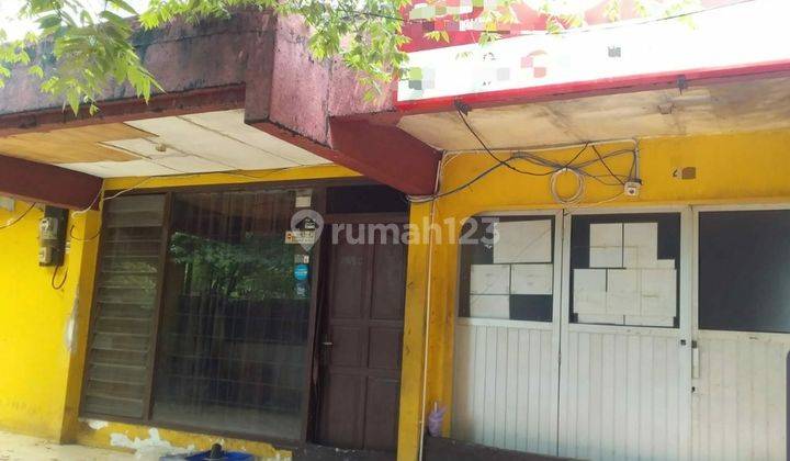 Tomang Rumah Tua Hadap Timur 1