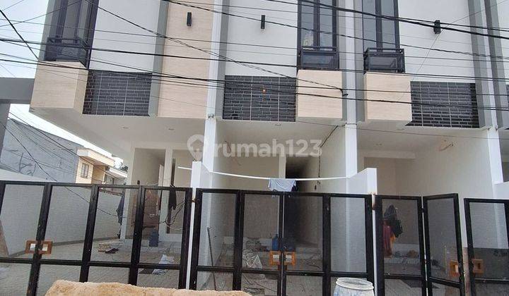 Taman Ratu Rumah Huk Minimalis Gress Baru 1