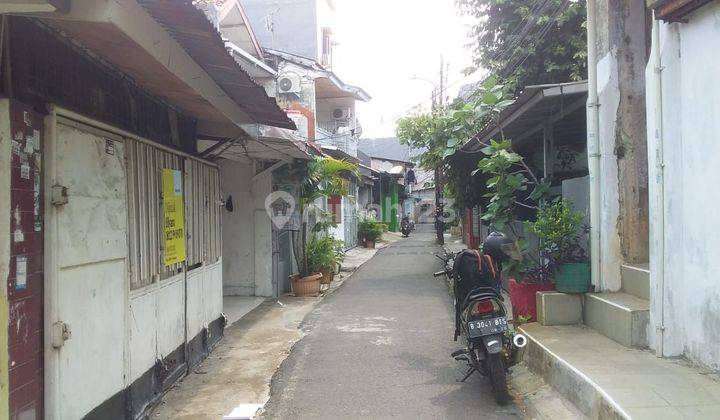 Petojo Rumah Lama Perlu Renovasi 2