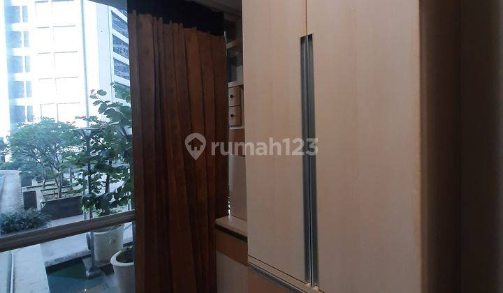 The Mansion Jual Rugi 2 BR View Taman 1