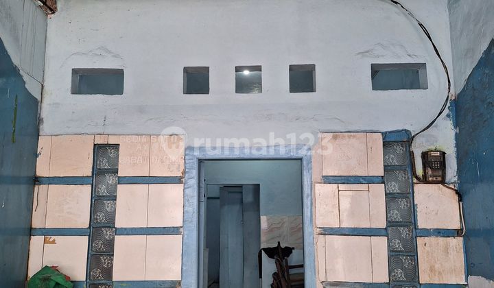 Kartini Rumah Lama Selangkah ke Jalan Raya Kartini Rumah Lama Selangkah ke Jalan Raya