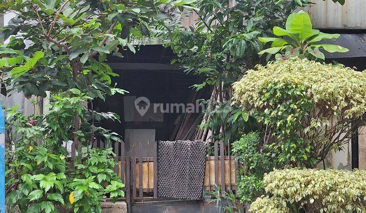 Petojo Rumah Tua Jalan 2 Mobil Akses Mudah 2