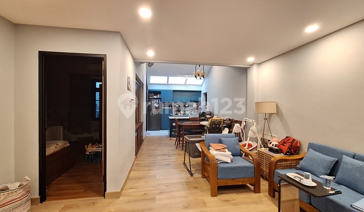 Tomang Rumah Full Furnis Tinggal Bawa Koper 2