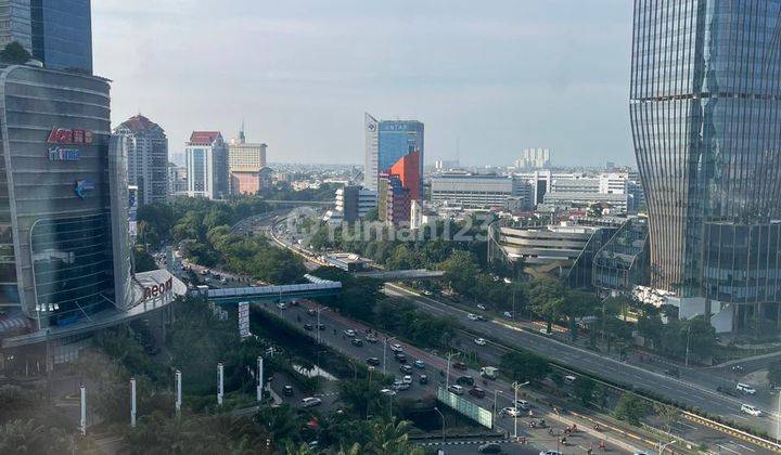 Central Park Office Space Lantai Rendah 1