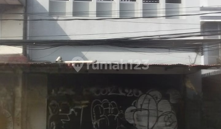 English: Daan Mogot Raya Shophouse 2 Storeys Width 7 Meters 2