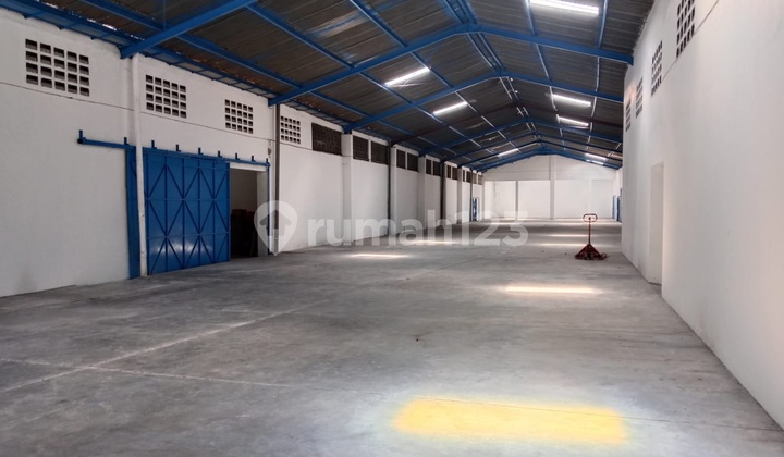 Palur Karang Anyar Factory for Rent