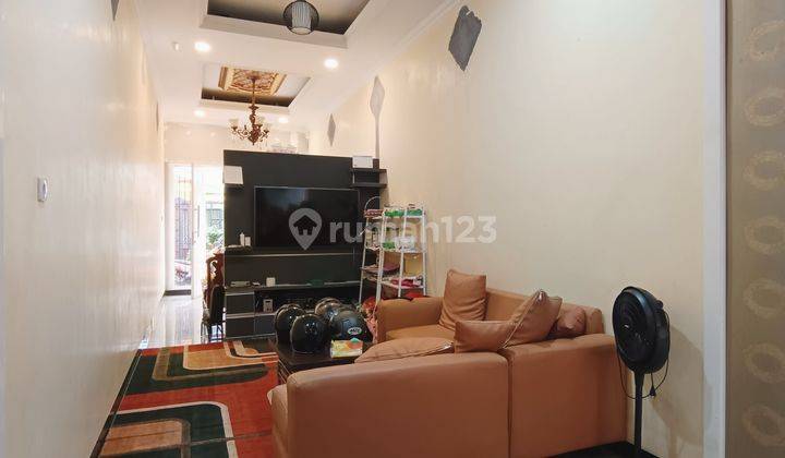 Dijual Rumah mewah Full furnist di Cipayung Jakarta timur