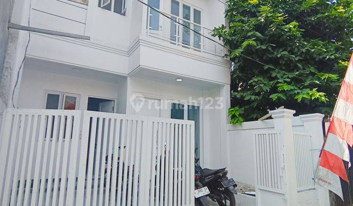 Dijual Rumah baru 2,5 Lantai di Komplek Dki pondok Kelapa Jaktim 2